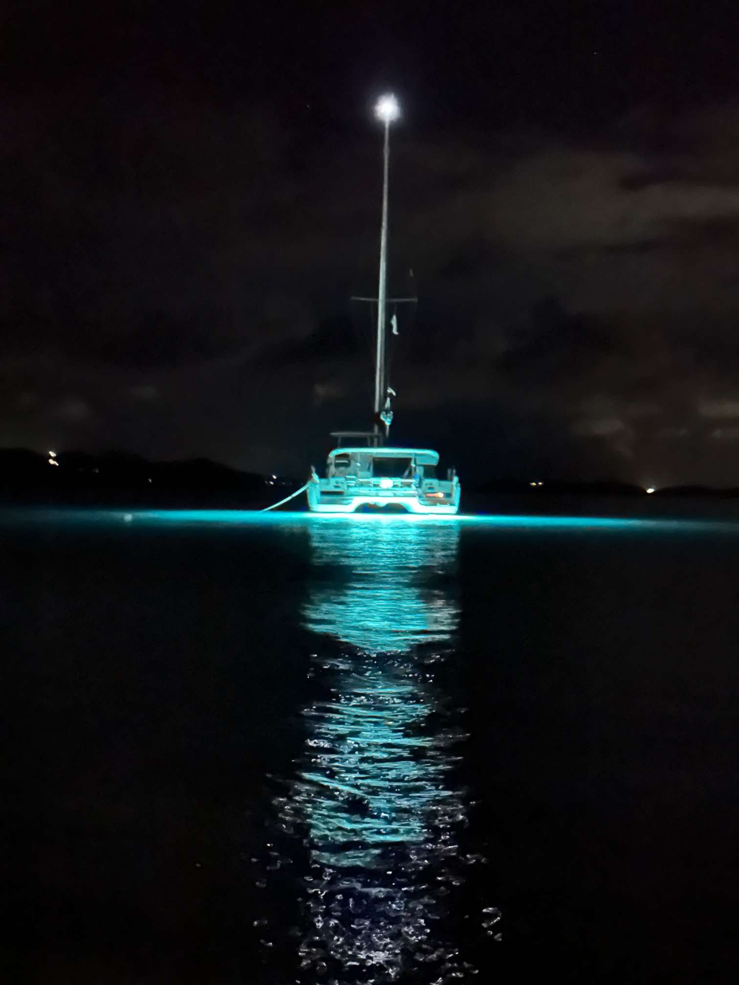 NightMooredWhiteBay